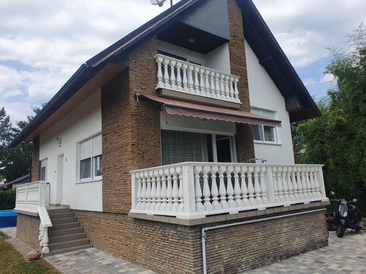 Wolf Vendeghaz Villa Balatonkeresztúr Екстериор снимка
