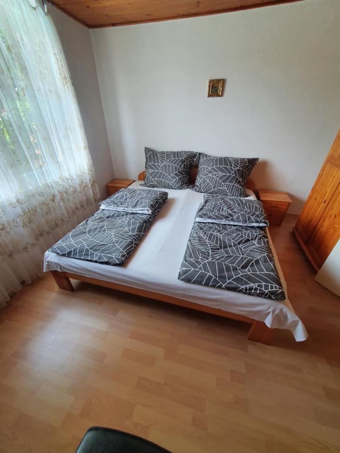 Wolf Vendeghaz Villa Balatonkeresztúr Екстериор снимка